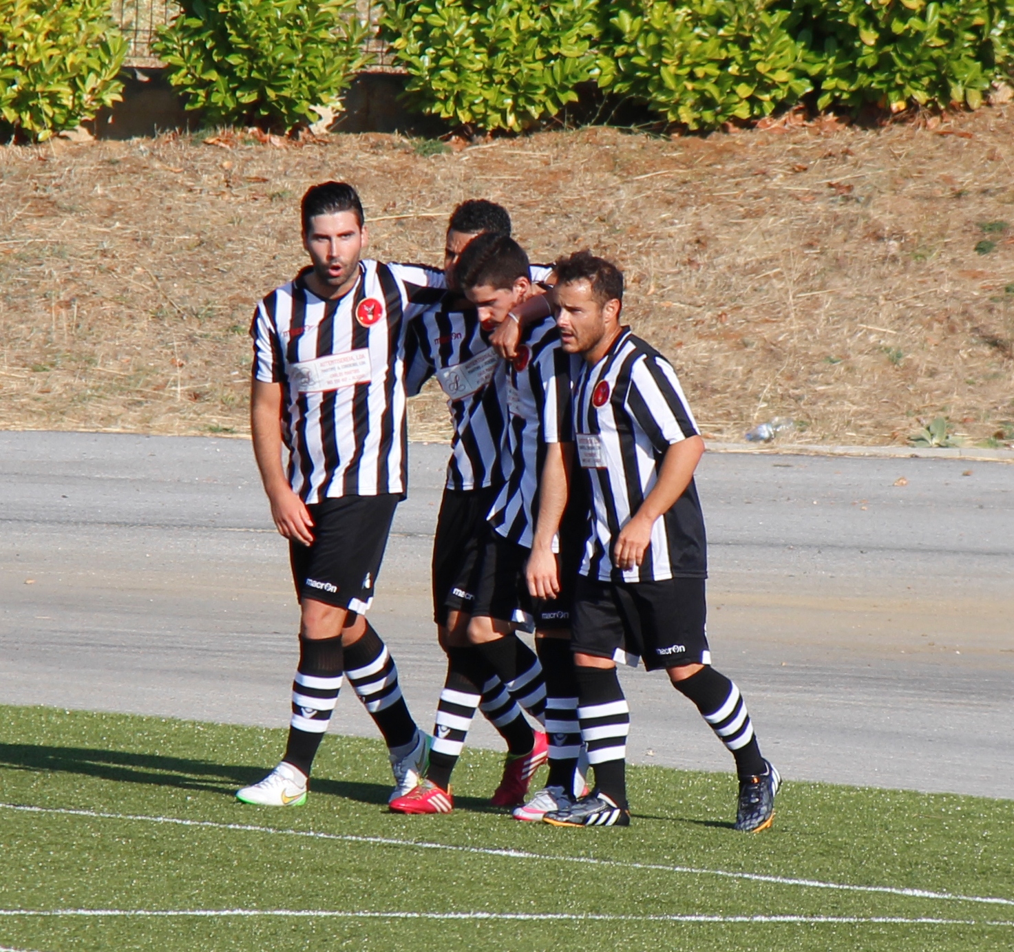 Vimioso no trilho do título distrital