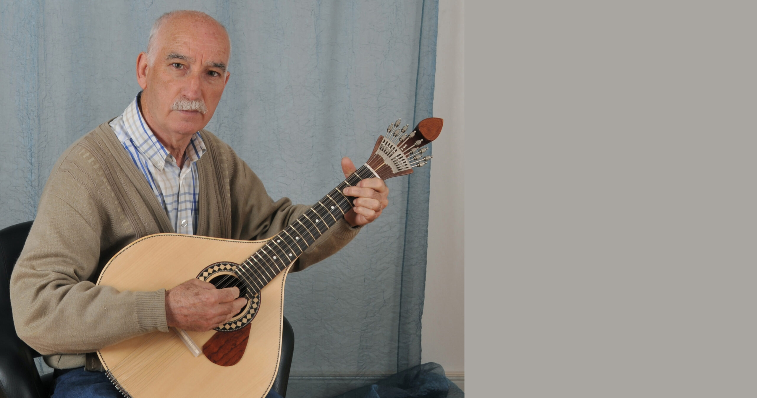 Temos em Bragança um violeiro