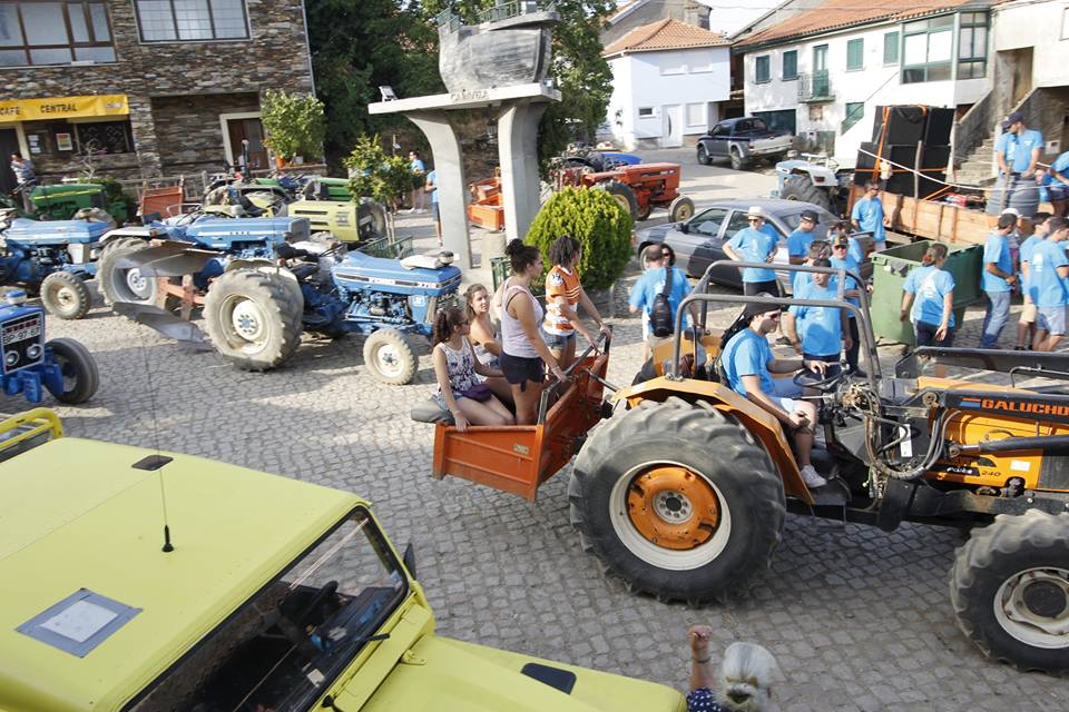 Raid agrícola por terras da Lombada