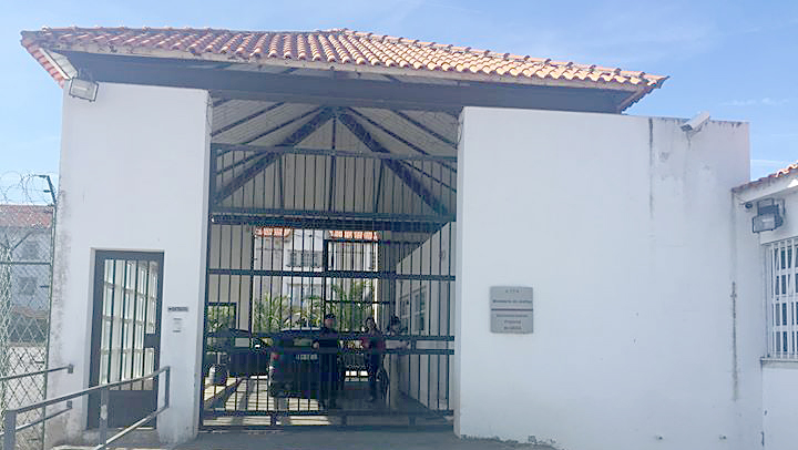 Júlia Rodrigues questiona governo acerca de abastecimento de água ao EP de Izeda e sobre resíduos perigosos do Cachão