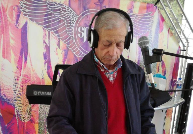 Mensagens de Eternos Amigos: A eterna amizade conecta corações