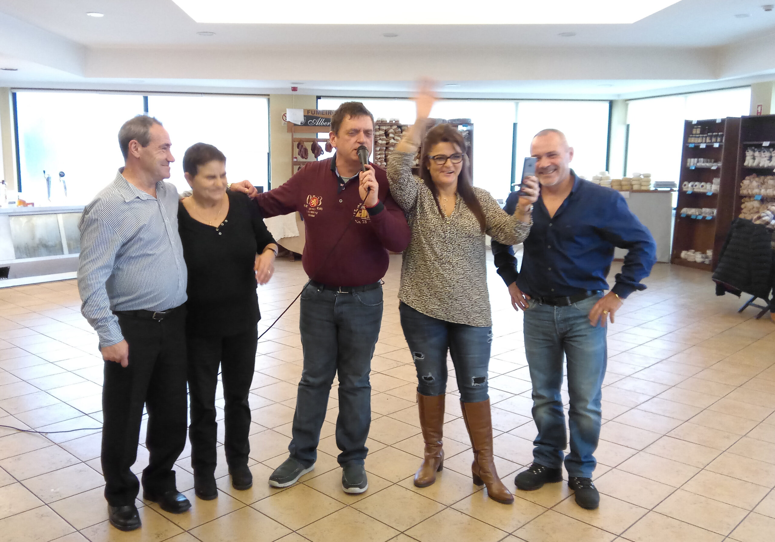 Almoção de Natal da Família do Tio João – Uma árvore por cada almoço…