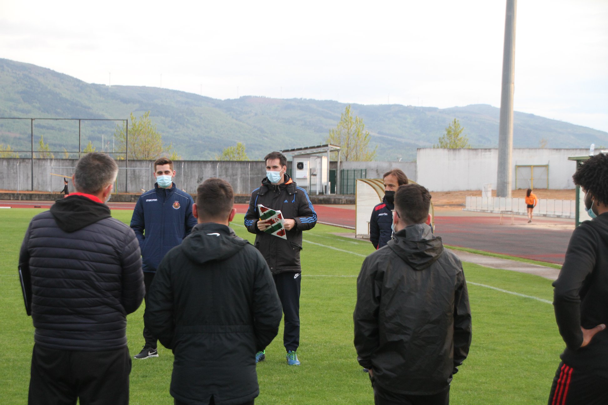 Cursos de treinadores da AFB com mais de 100 formandos