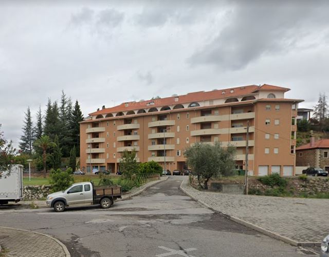 Prédio com 23 apartamentos vai ser demolido em Mirandela