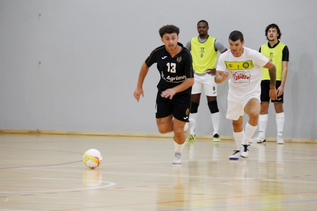 Macedense apresenta-se aos sócios a vencer