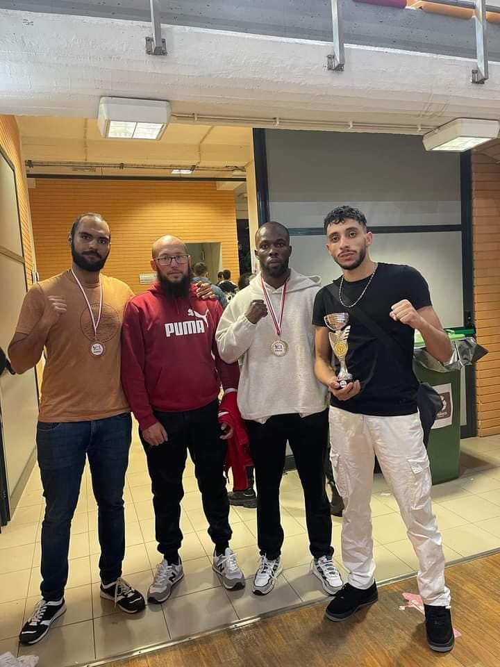 Ushiro Gym arrecada prémios de Mixed Martial Arts no Entrocamento