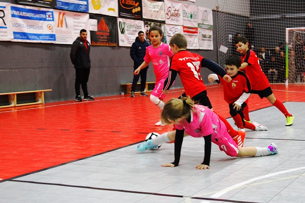 Miranda do Douro recebeu 265 crianças no 18º Encontro de Futsal de Petizes e Traquinas da AF Bragança