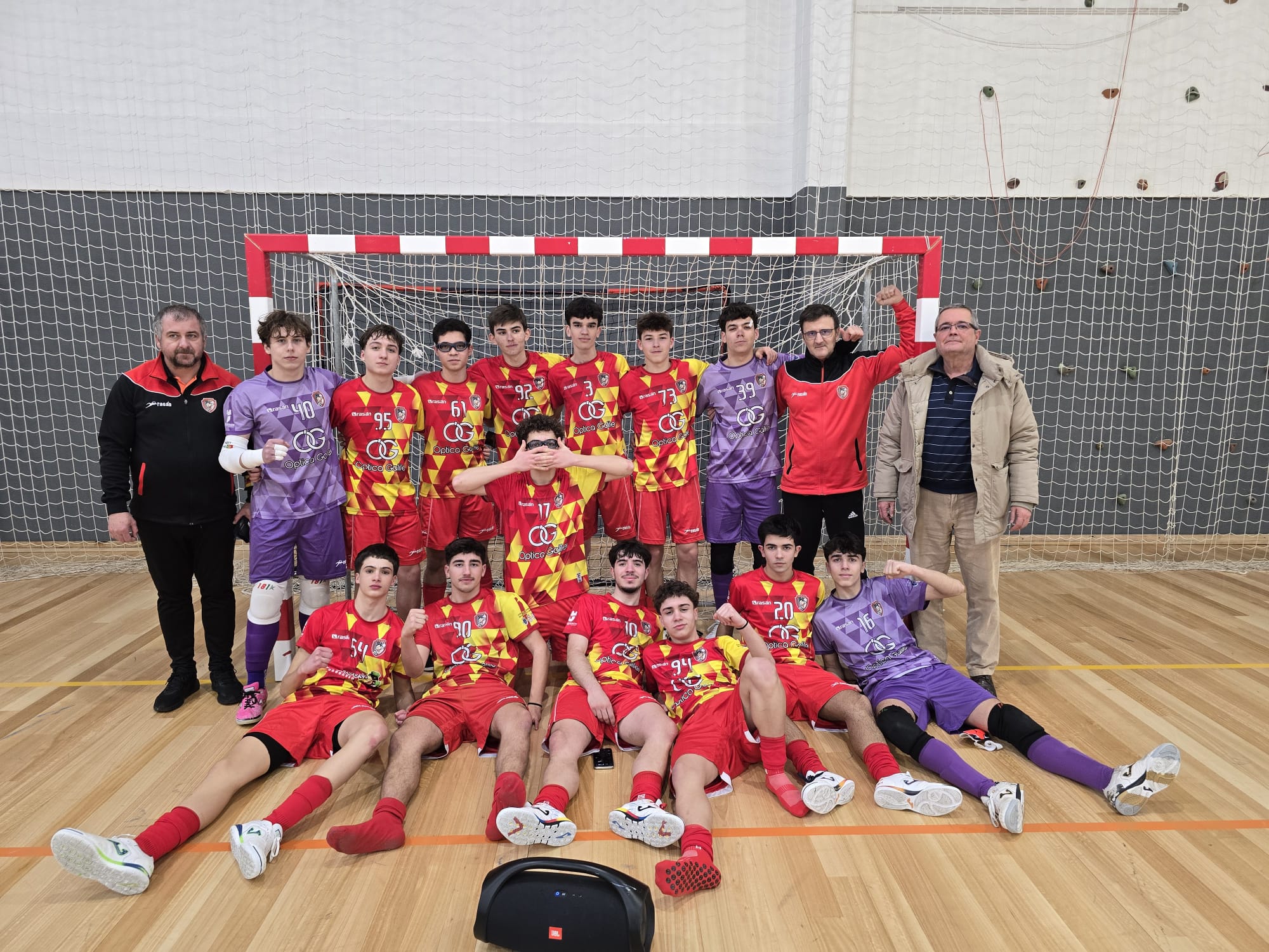 Escola Arnaldo Pereira vence Associação Recreativa Alfandeguense e sagra-se campeã distrital de juvenis