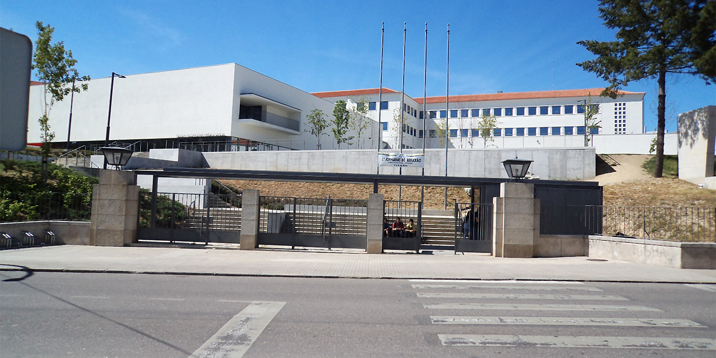 Centro Escolar de Santa Maria e escolas Emídio Garcia e Augusto Moreno encerrados por causa da greve