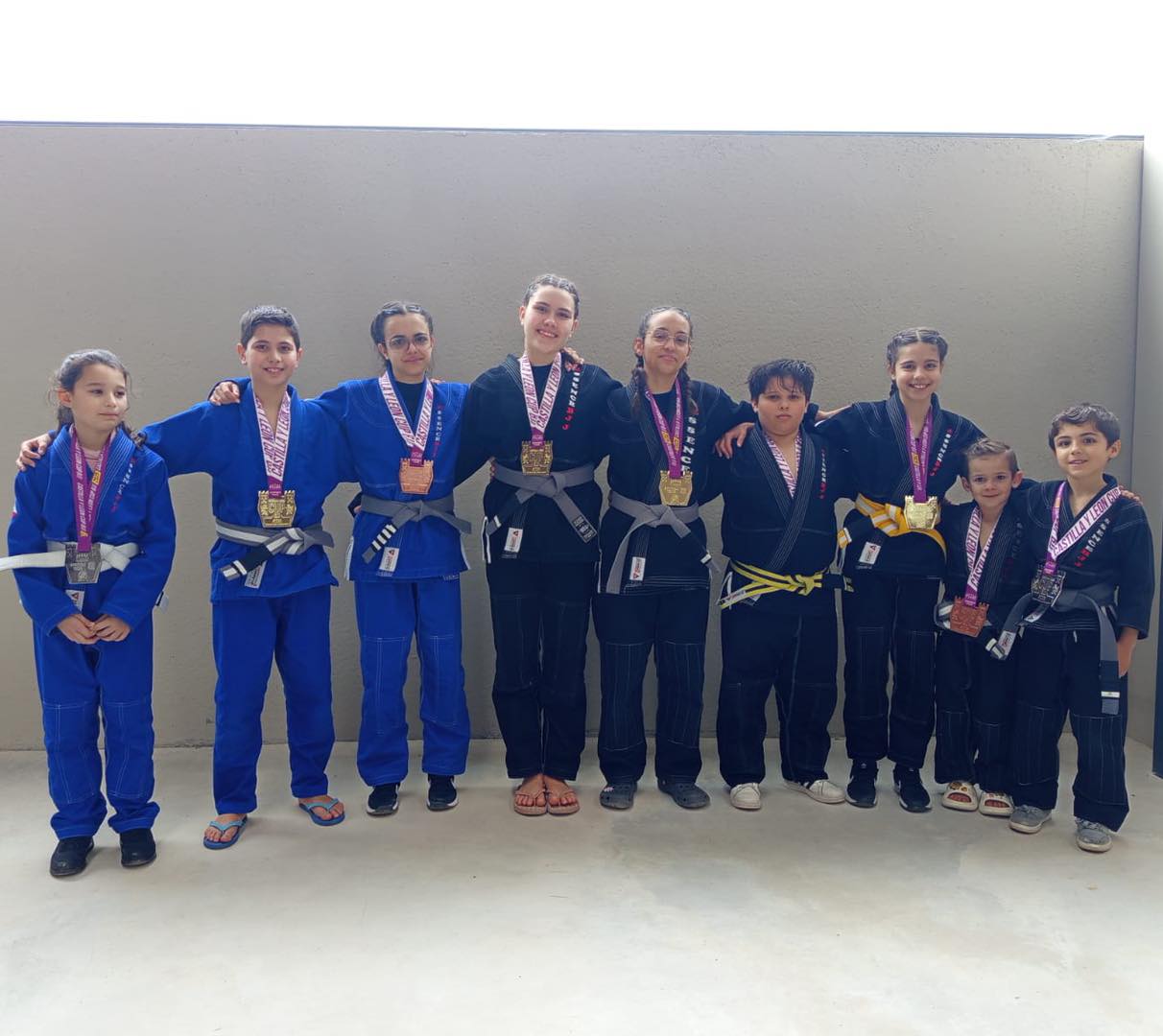Jovens brigantinos do Studio 83 EssenceBjj conquistam nove medalhas em Espanha