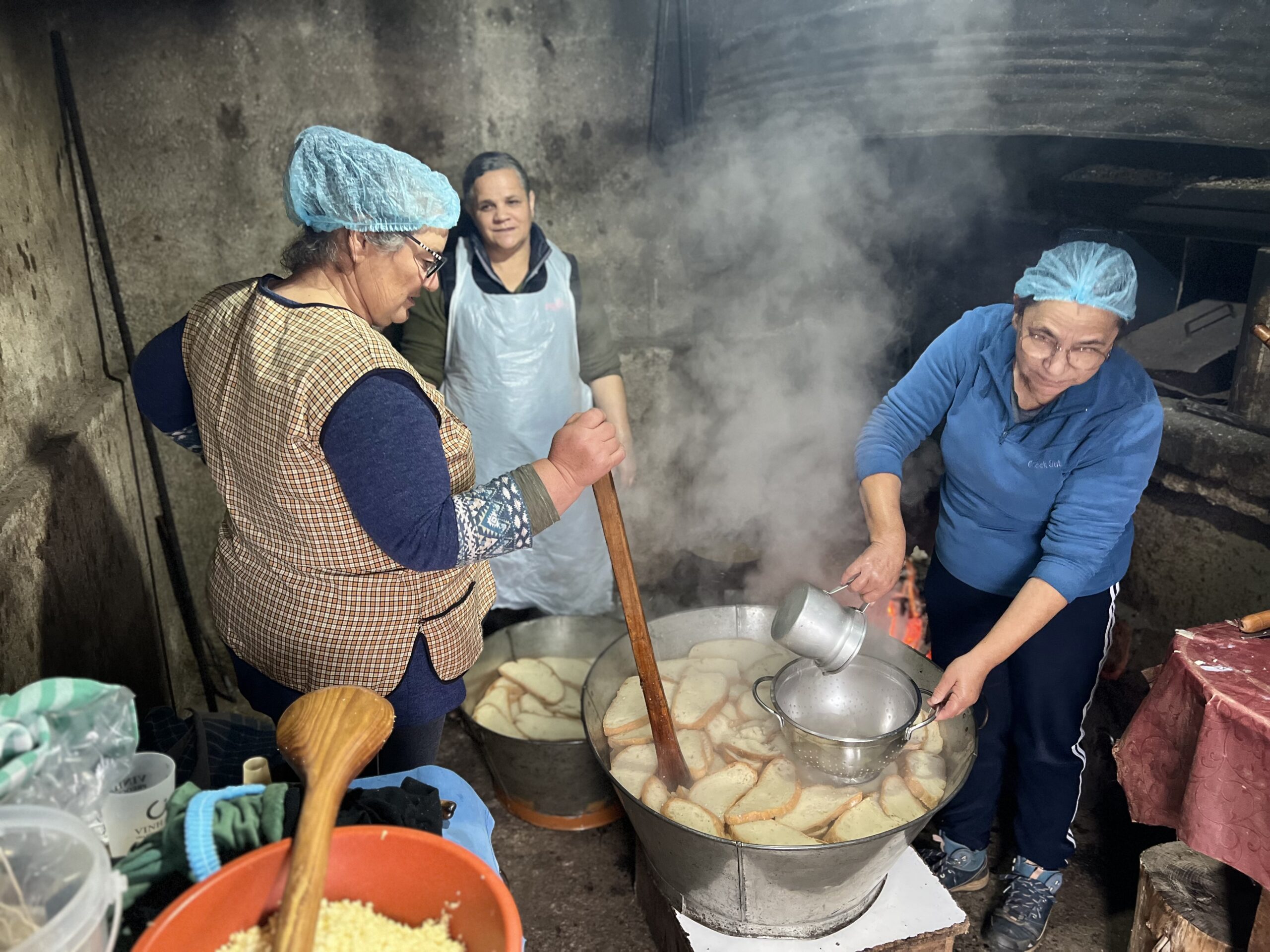 Alheira encanta o mundo mas é nas cozinhas transmontanas que se continua a guardar o segredo e a tradição do enchido